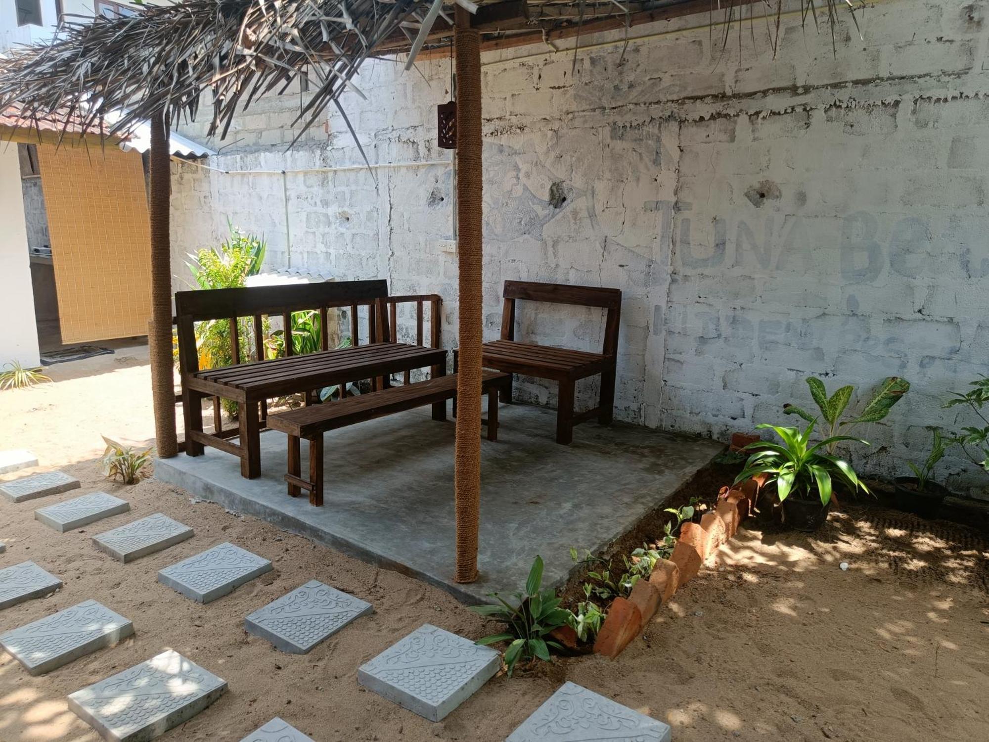 Hotel Kingly Aroma Arugam Bay Exterior foto