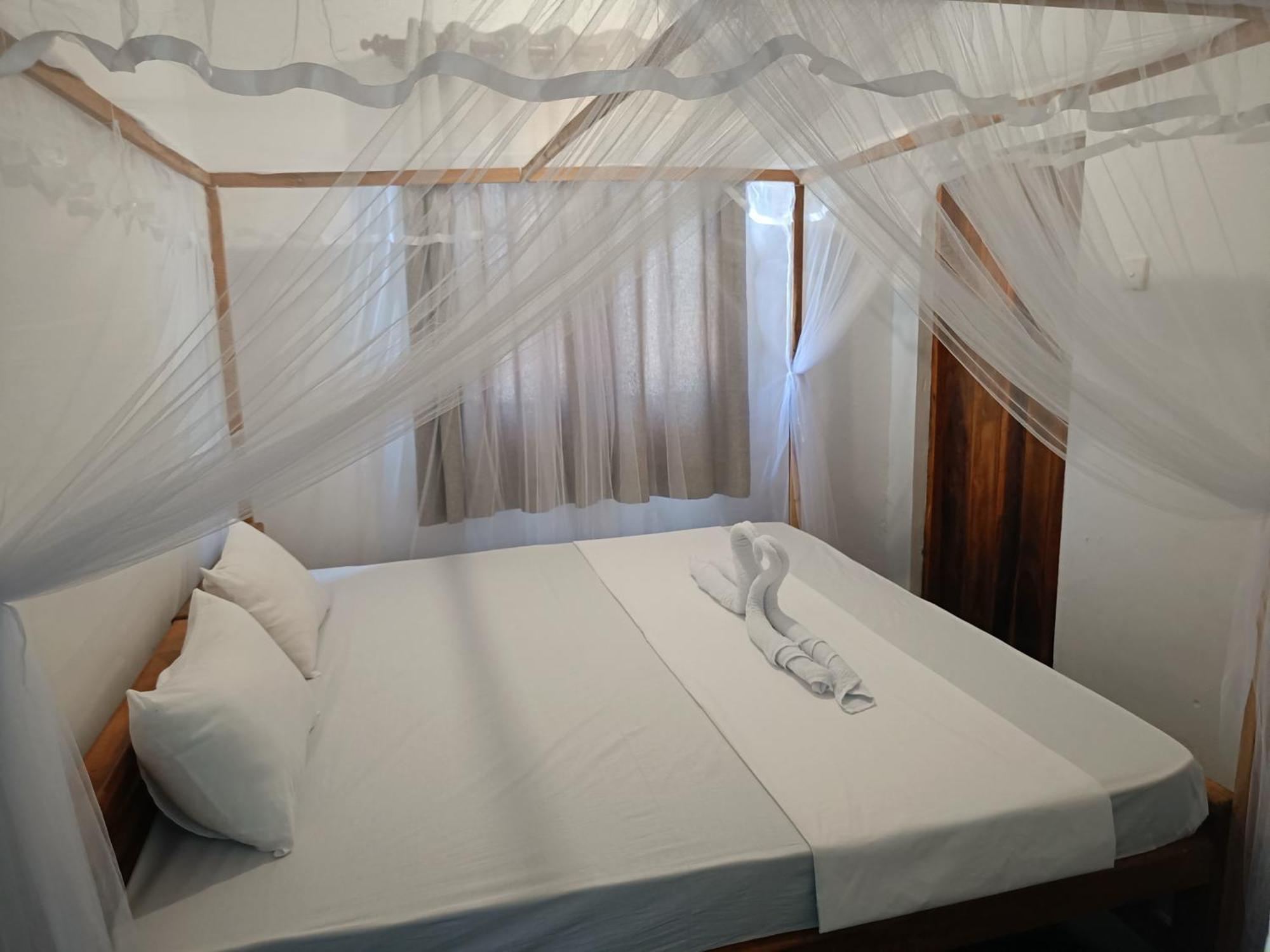 Hotel Kingly Aroma Arugam Bay Zimmer foto